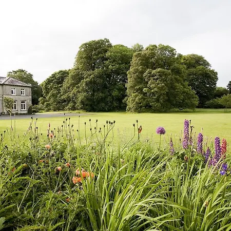 Semesterbostad Mornington House